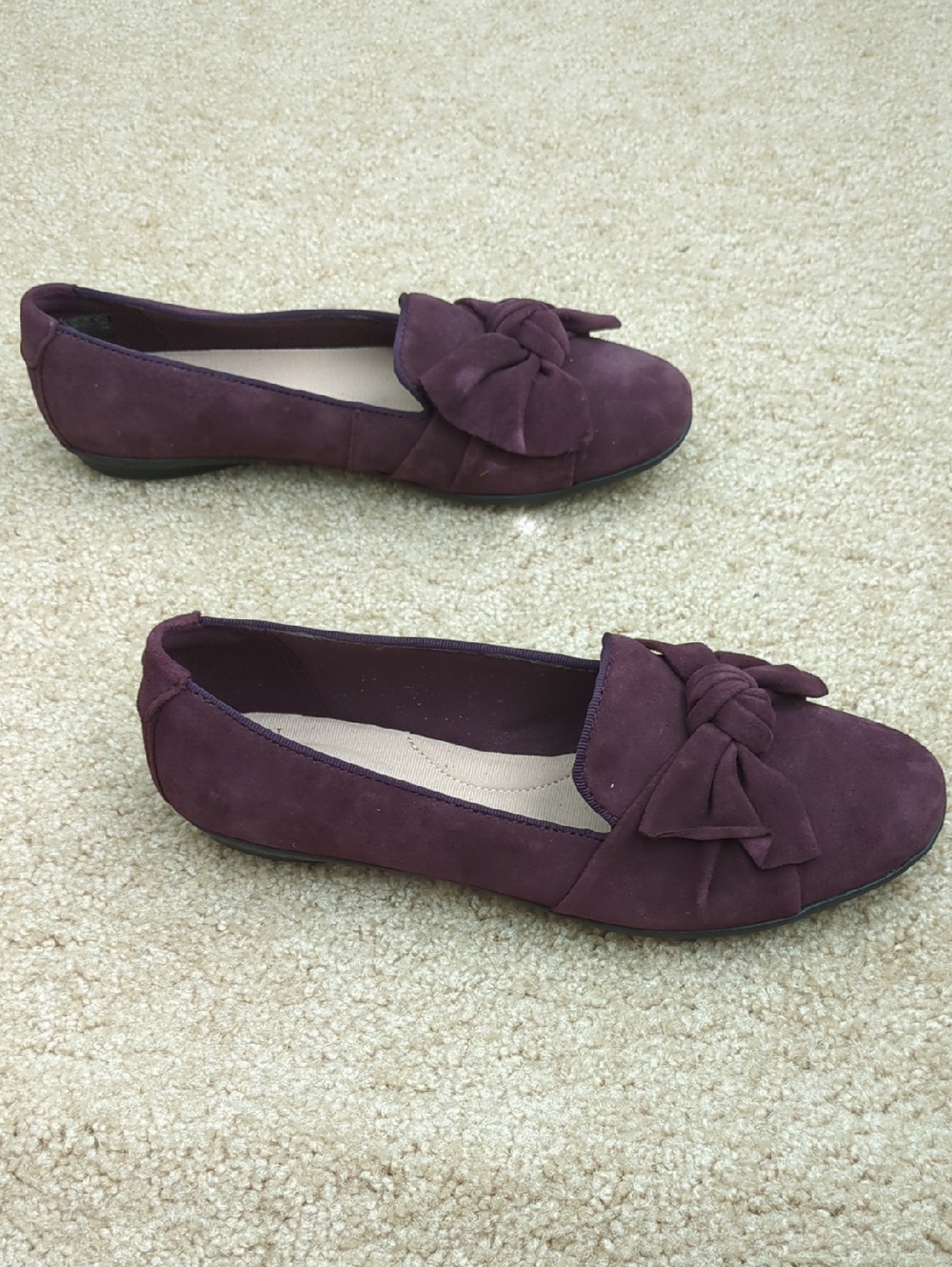 Clarks Plum Suede Knot Bow Loafers - Picture 8 of 8
